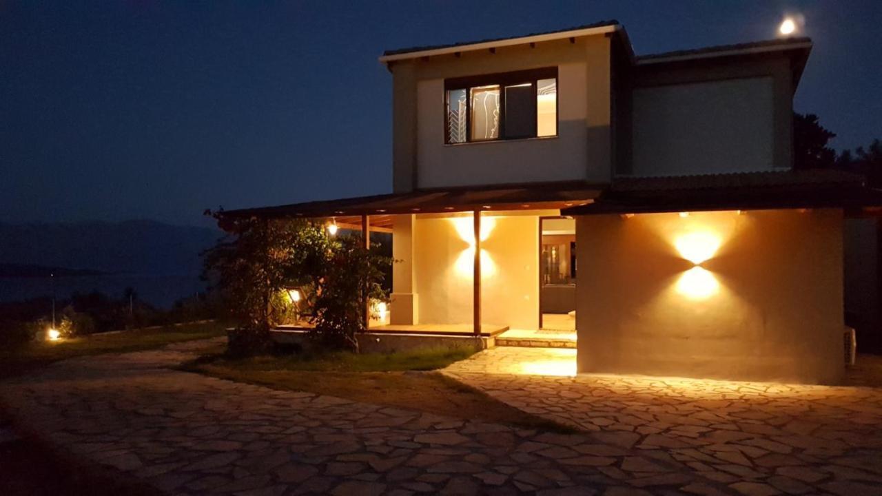 Villa Artemis Nikiána Rom bilde